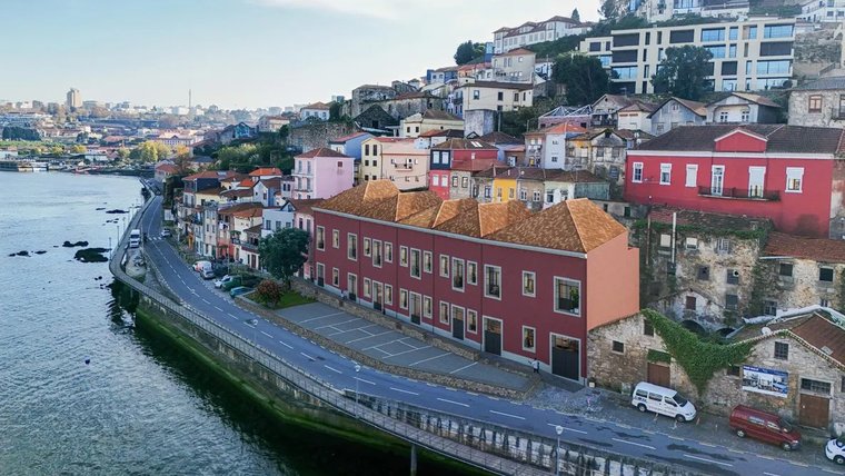 Israelitas vão converter antiga fábrica de pipas num complexo residencial de 10 milhões em Gaia