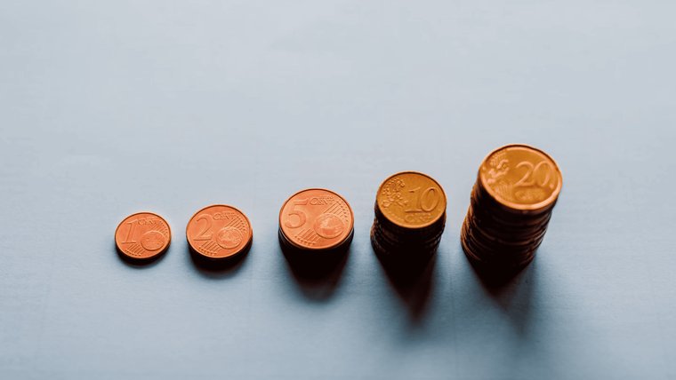 BCE desce juros. Taxa cai para 2,5%
