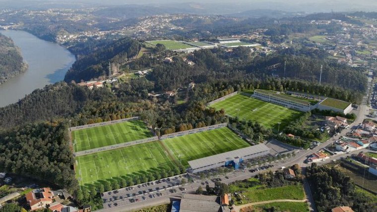 FC Porto e CM Gaia assinam protocolo para construção da nova Academia do Clube
