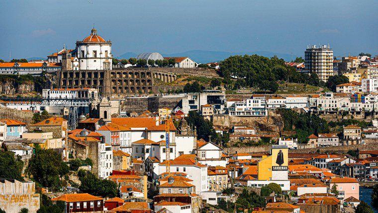 Arábia Saudita instala empresa em Gaia para investir em Portugal