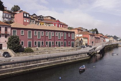 Antiga fábrica de barris de vinho ganha nova vida com projeto residencial